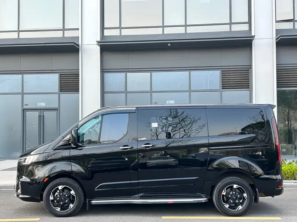 Ford Tourneo 2024 из CN, фото 4