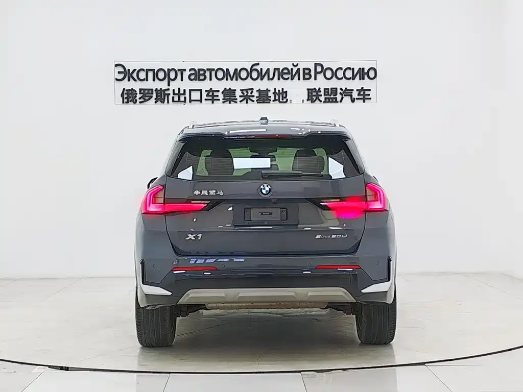 BMW X1 — фото 3