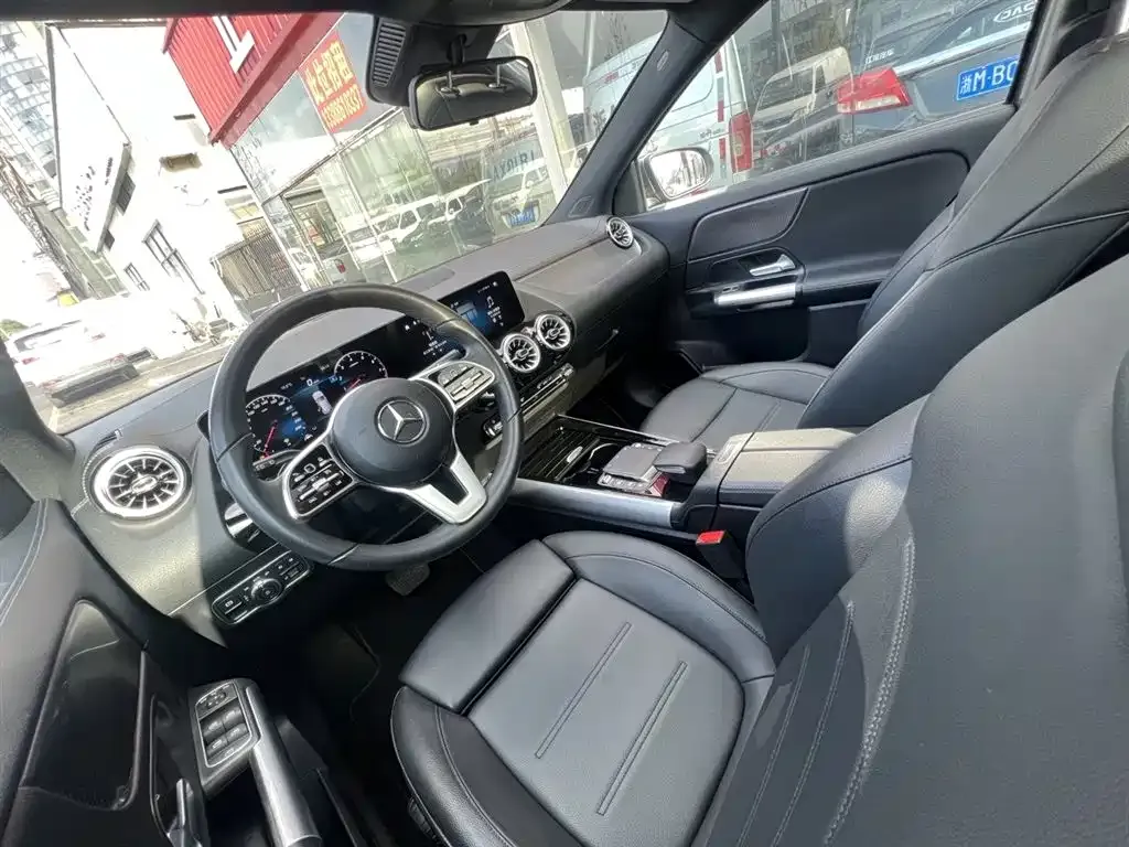 Mercedes-Benz GLA — фото 2
