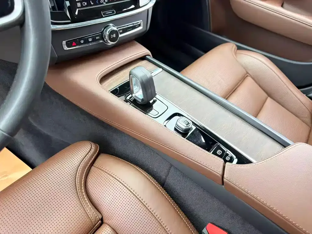 Volvo V90 2022 из CN, фото 10
