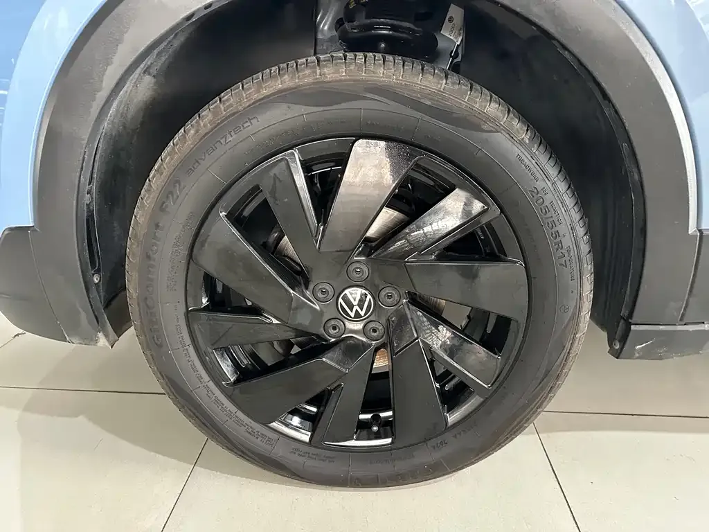Volkswagen Tharu — фото 10
