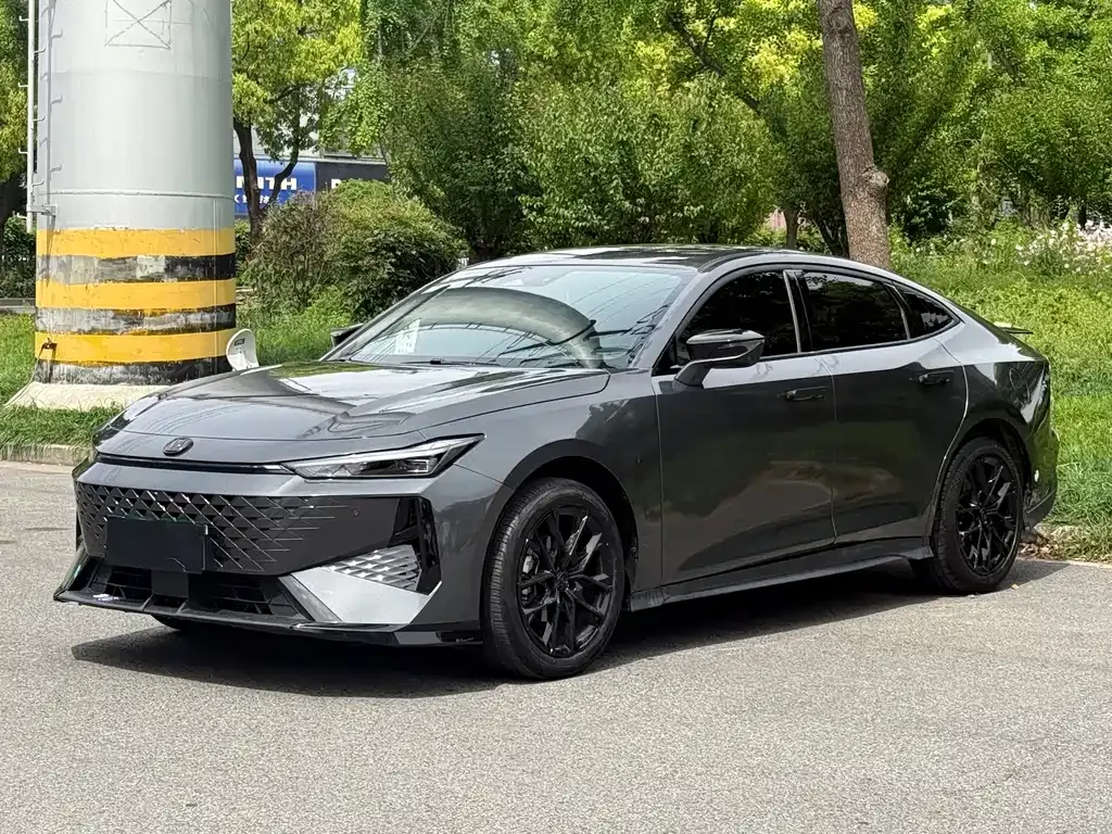 Changan UNI-V 2025 из CN, фото 1