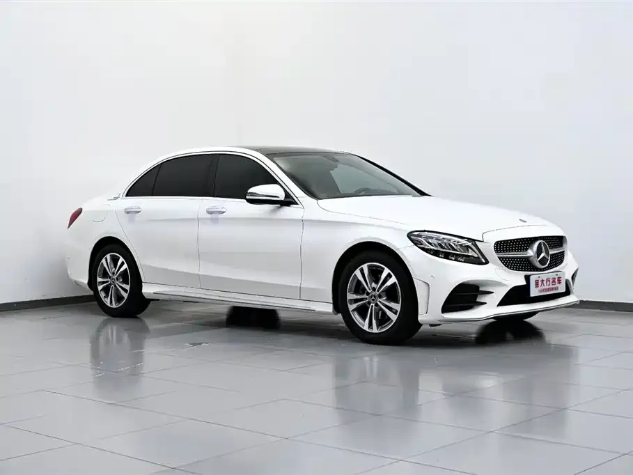 Mercedes-Benz C-Class — фото 6