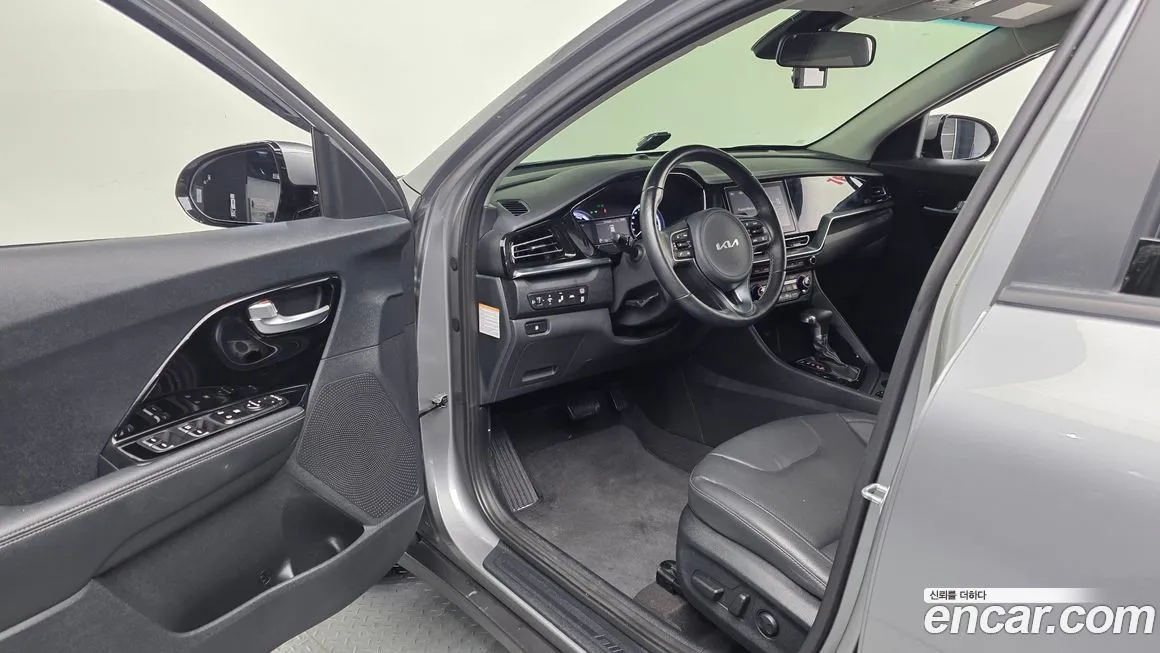 Kia Niro 2022 из KR, фото 8