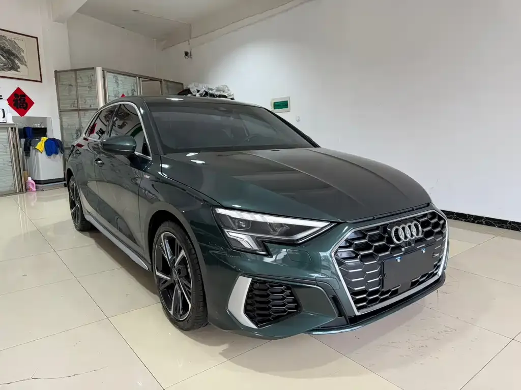 Audi A3 2023 из CN, фото 8