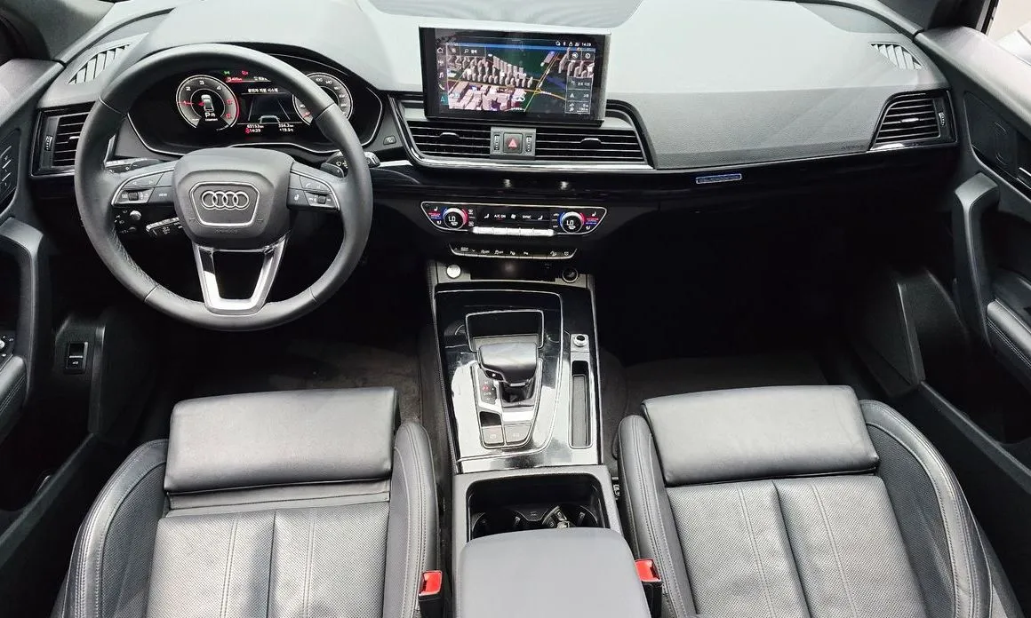 Audi Q5 2022 из KR, фото 10