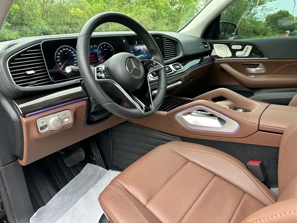 Mercedes-Benz GLE — фото 9
