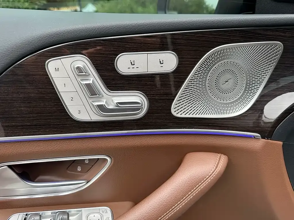Mercedes-Benz GLE — фото 10