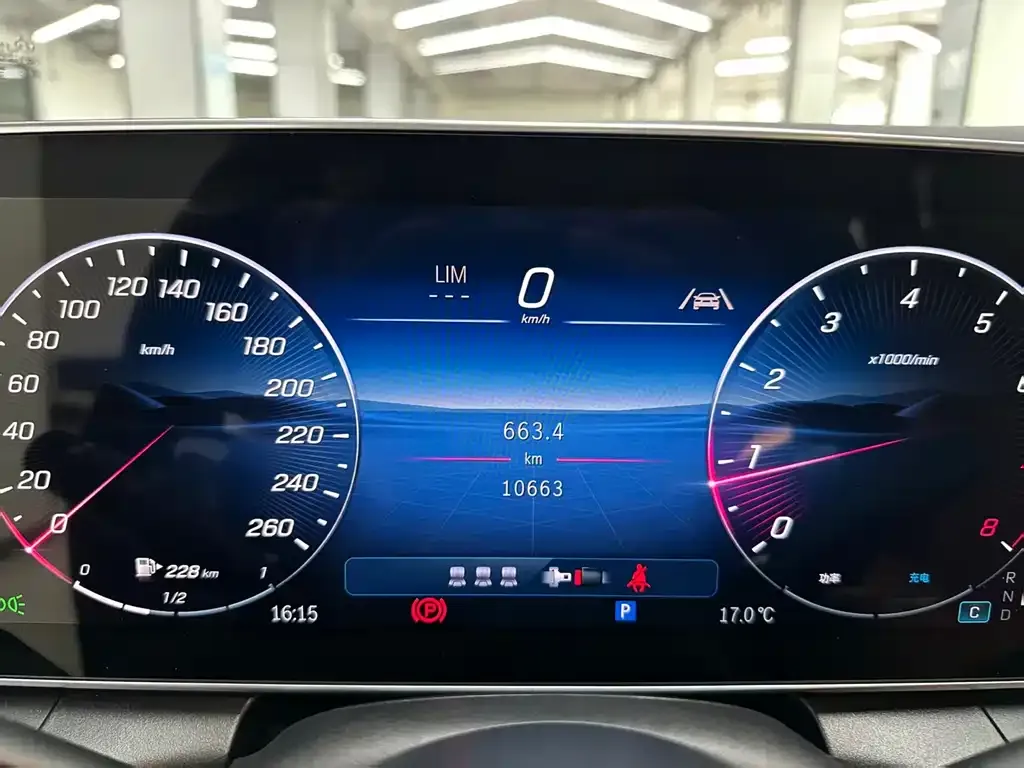 Mercedes-Benz GLC 2025 из CN, фото 8