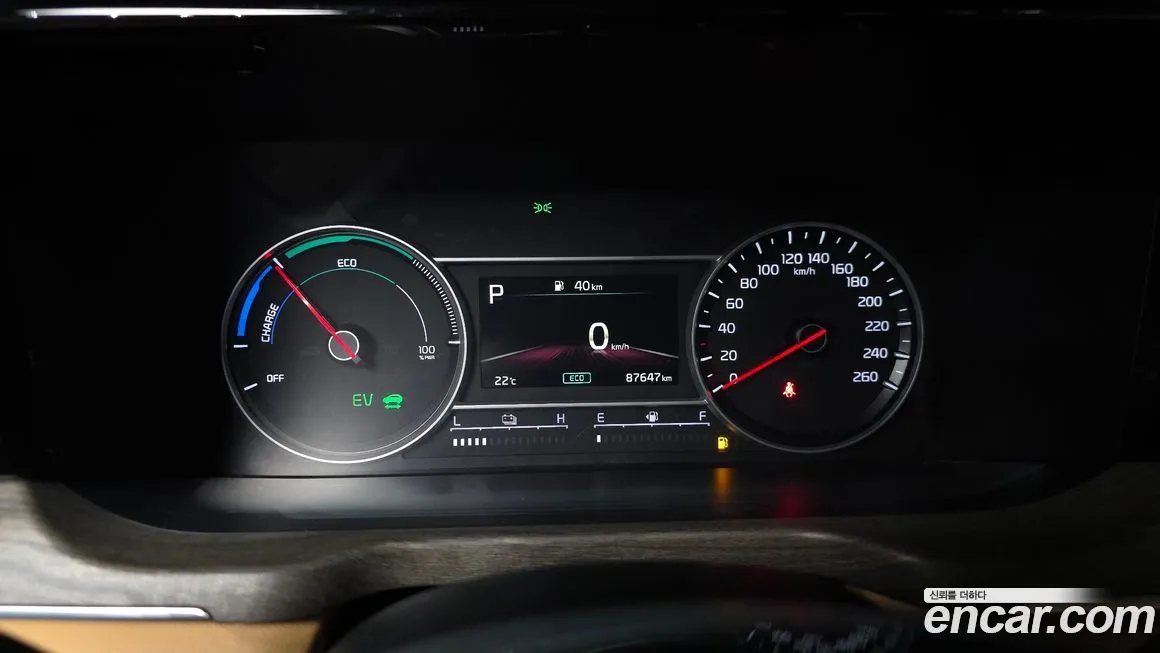 Kia Sorento — фото 6