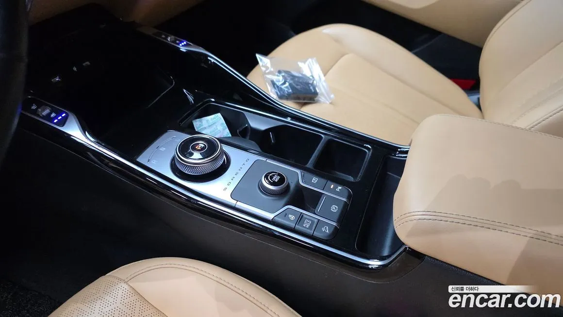Kia Sorento — фото 4