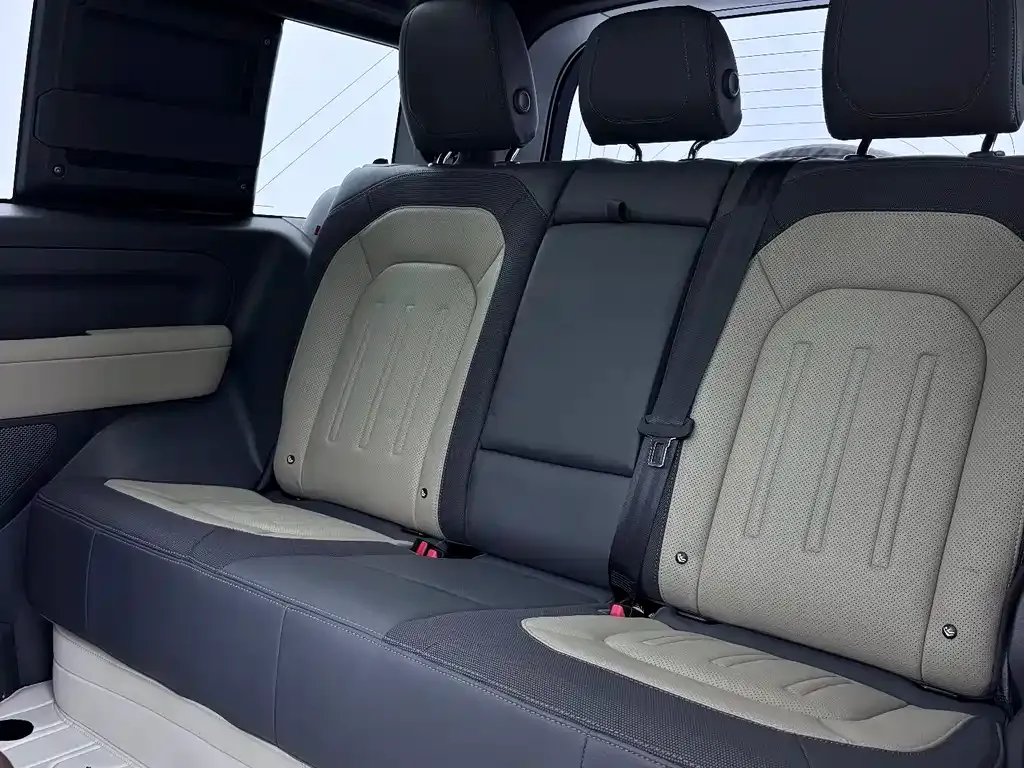 Land Rover Defender 2021 из CN, фото 10