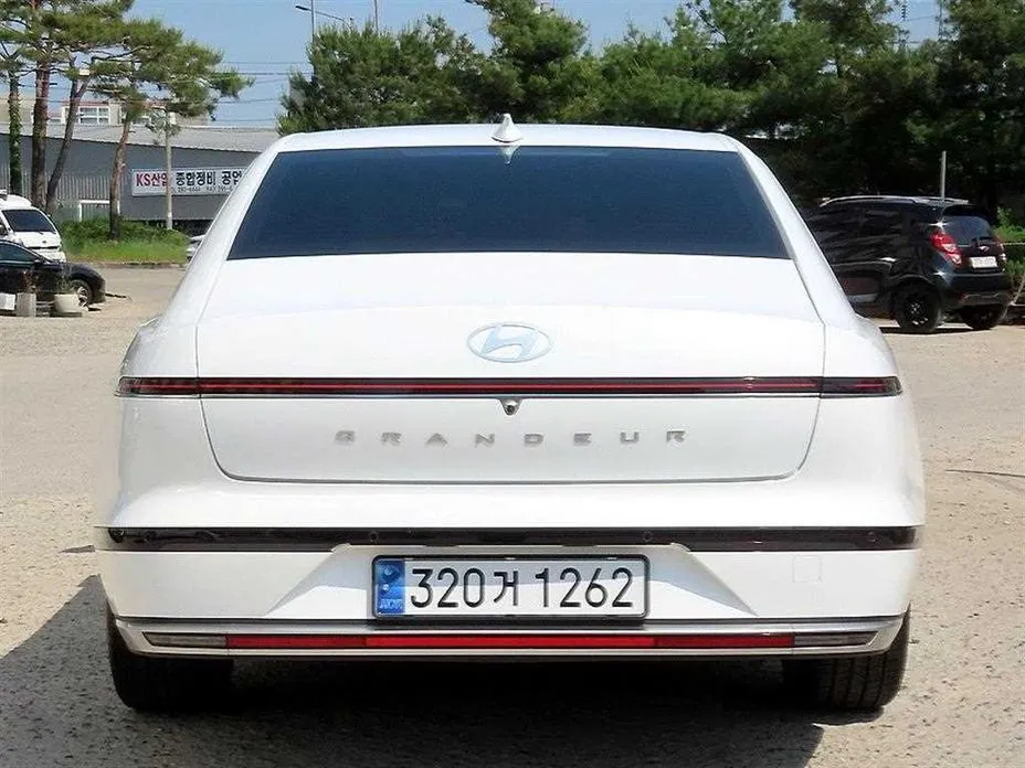 Hyundai Grandeur — фото 10