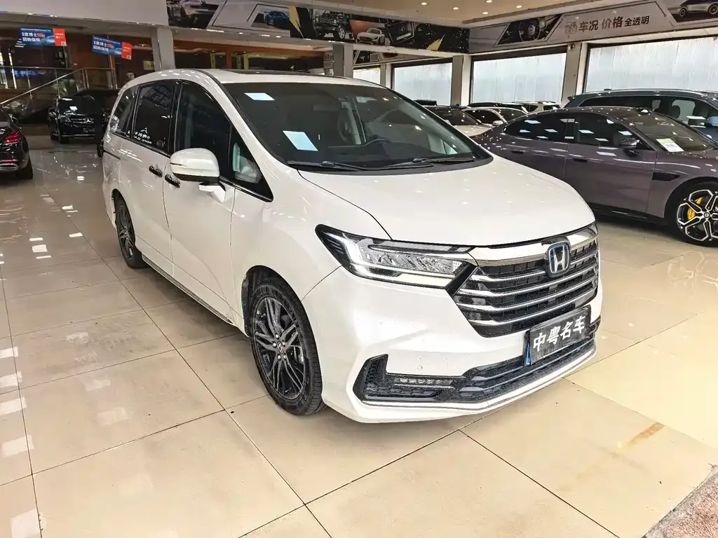 Honda Odyssey 2023 из CN, фото 6
