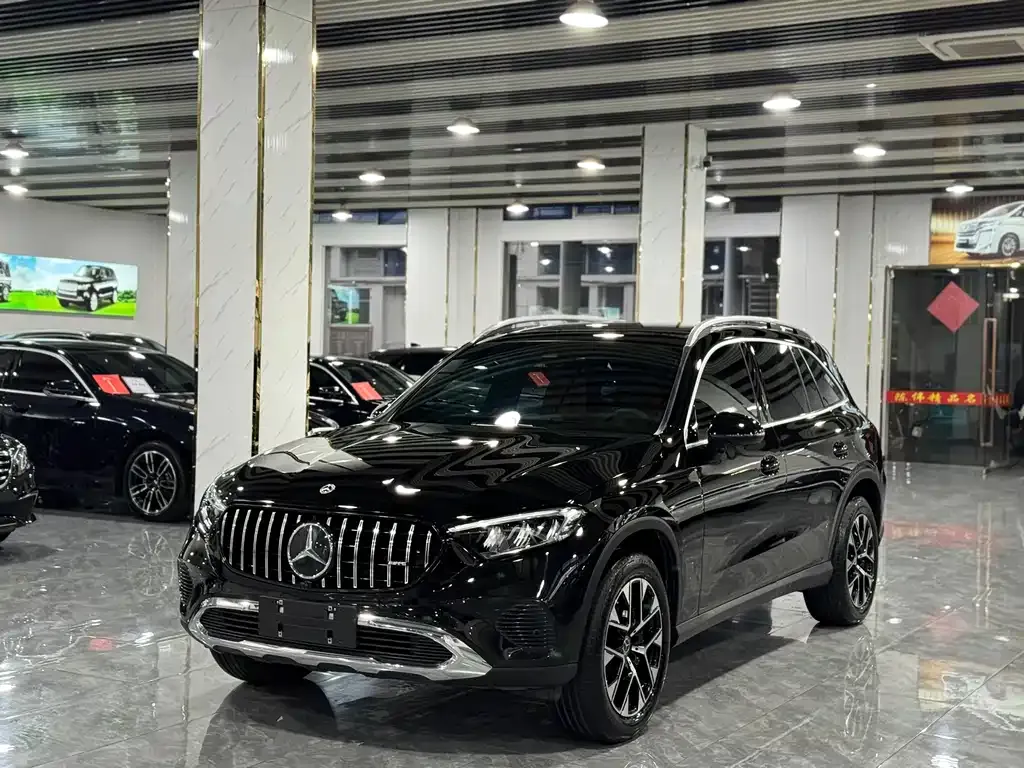 Mercedes-Benz GLC — фото 1