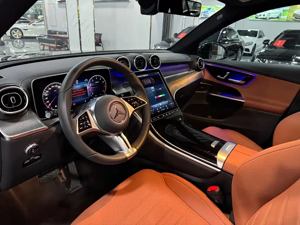 Mercedes-Benz GLC — фото 10
