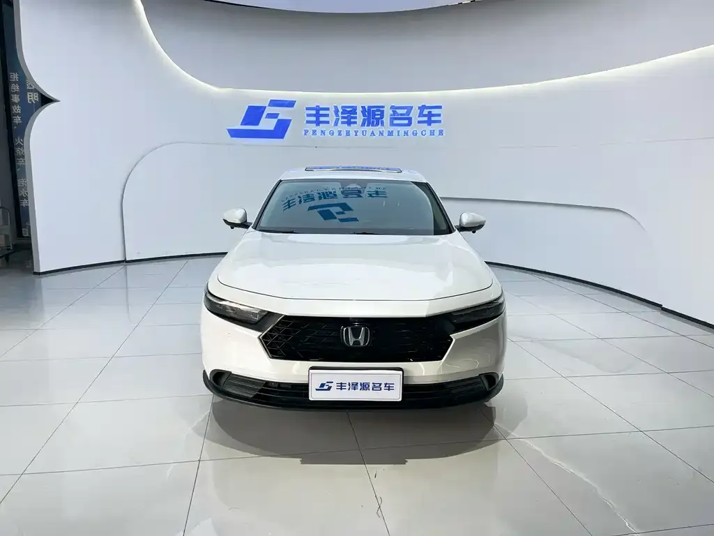 Honda Accord — фото 2