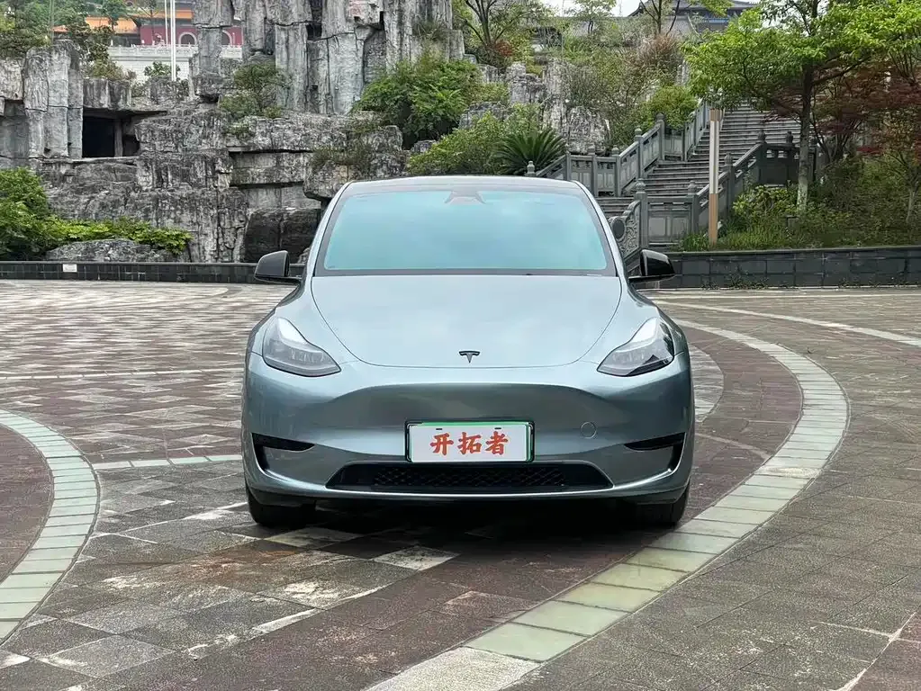 Tesla Model Y 2024 из CN, фото 9