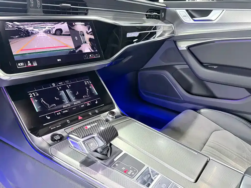 Audi A6L 2023 из CN, фото 4