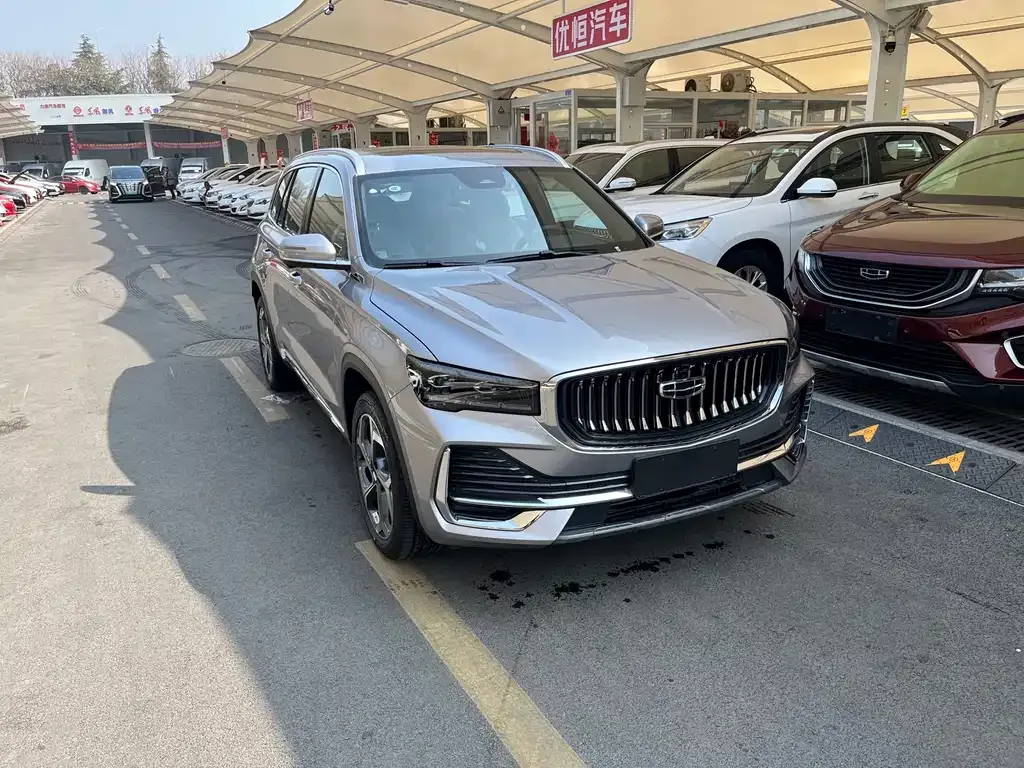 Geely Xingyue L — фото 1
