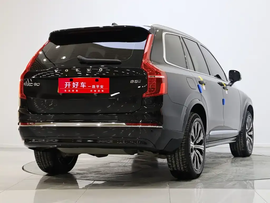 Volvo XC90 — фото 2