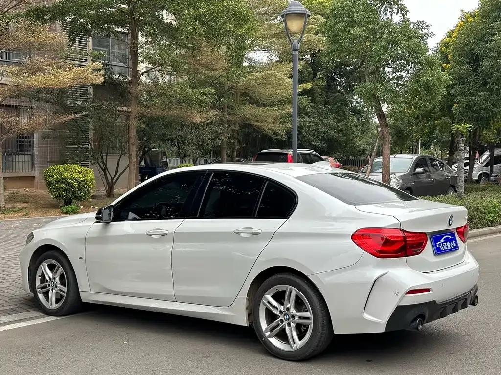 BMW 1 Series — фото 8