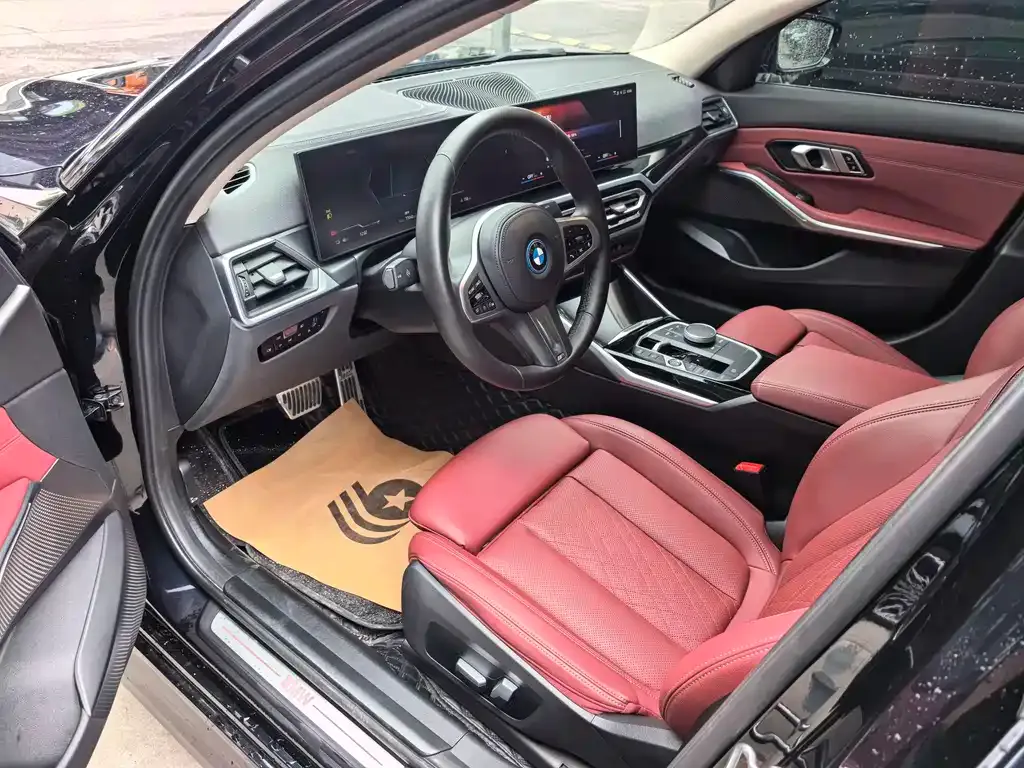 BMW i3 — фото 9
