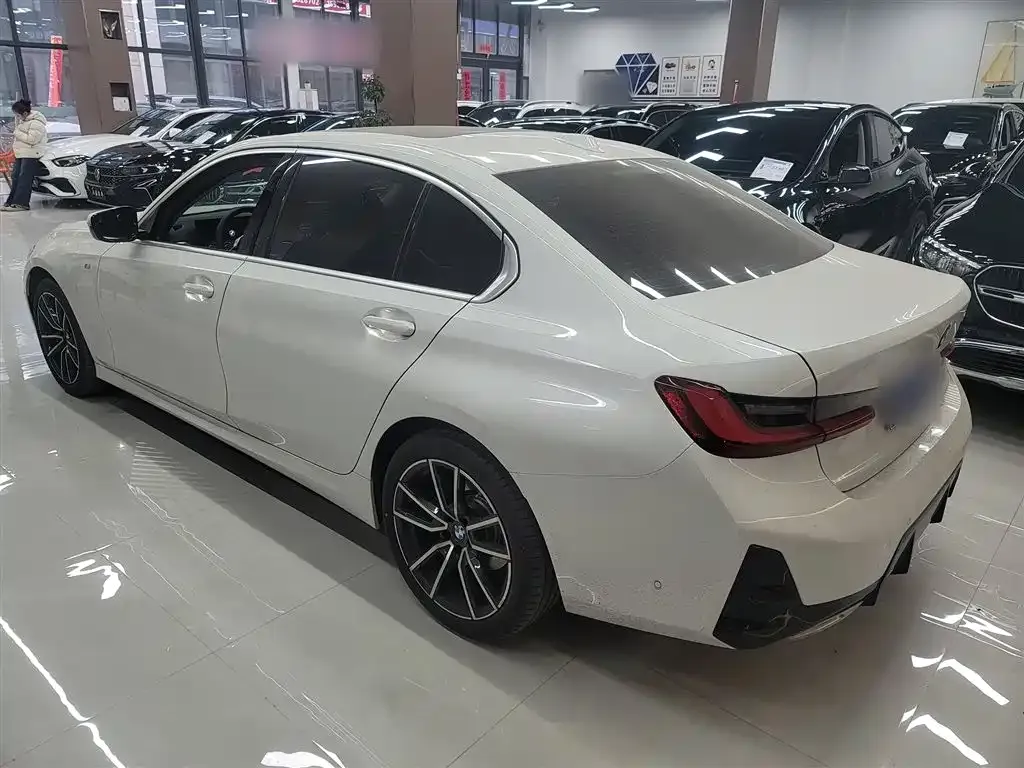 BMW 3 Series 2025 из CN, фото 5