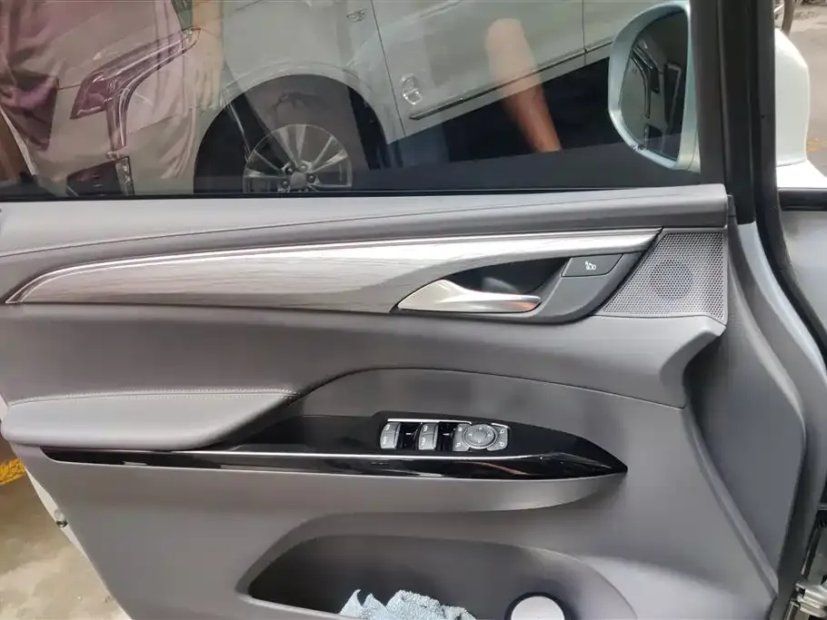 Buick GL8 Hybrid 2025 из CN, фото 5