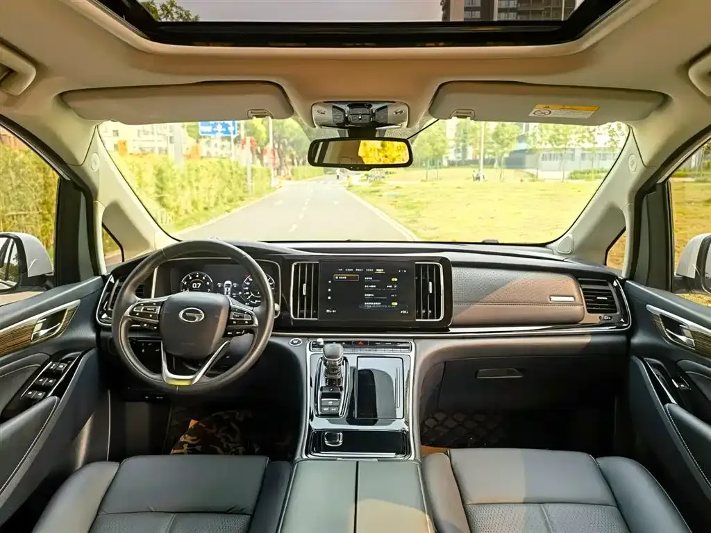 GAC Motor Trumpchi M8 — фото 5