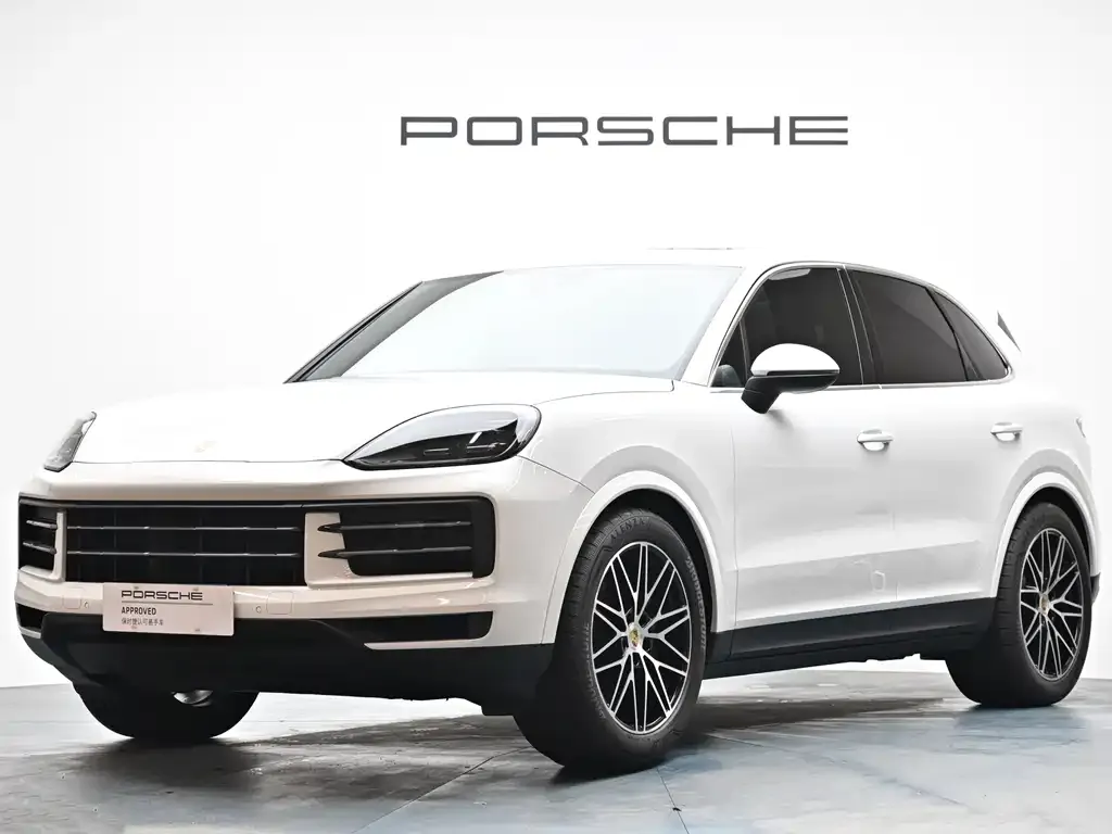 Porsche Cayenne — фото 1