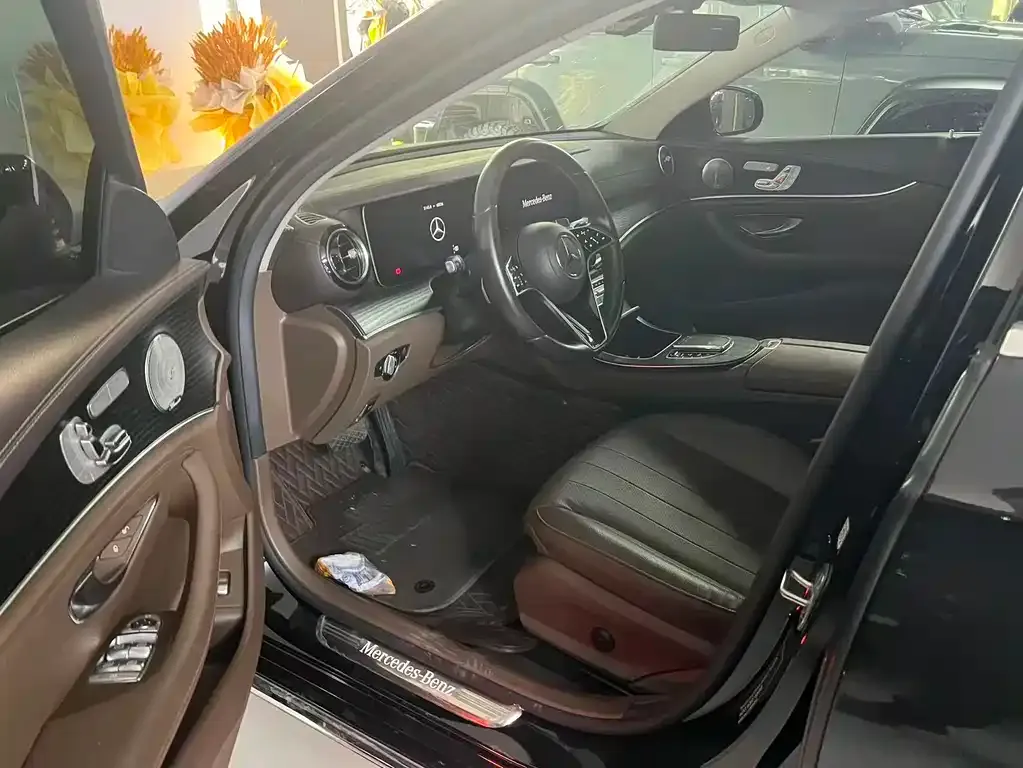 Mercedes-Benz E-Class 2021 из CN, фото 8