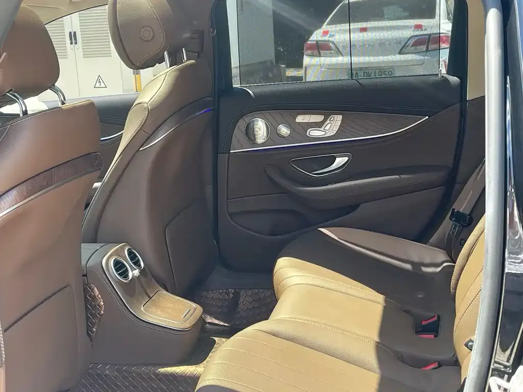 Mercedes-Benz E-Class 2021 из CN, фото 6