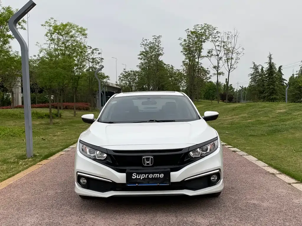 Honda Civic — фото 7