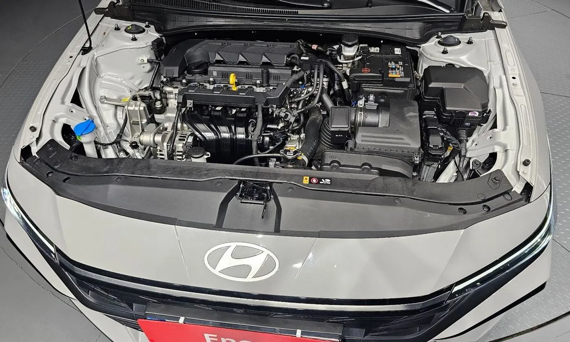 Hyundai AVANTE — фото 4