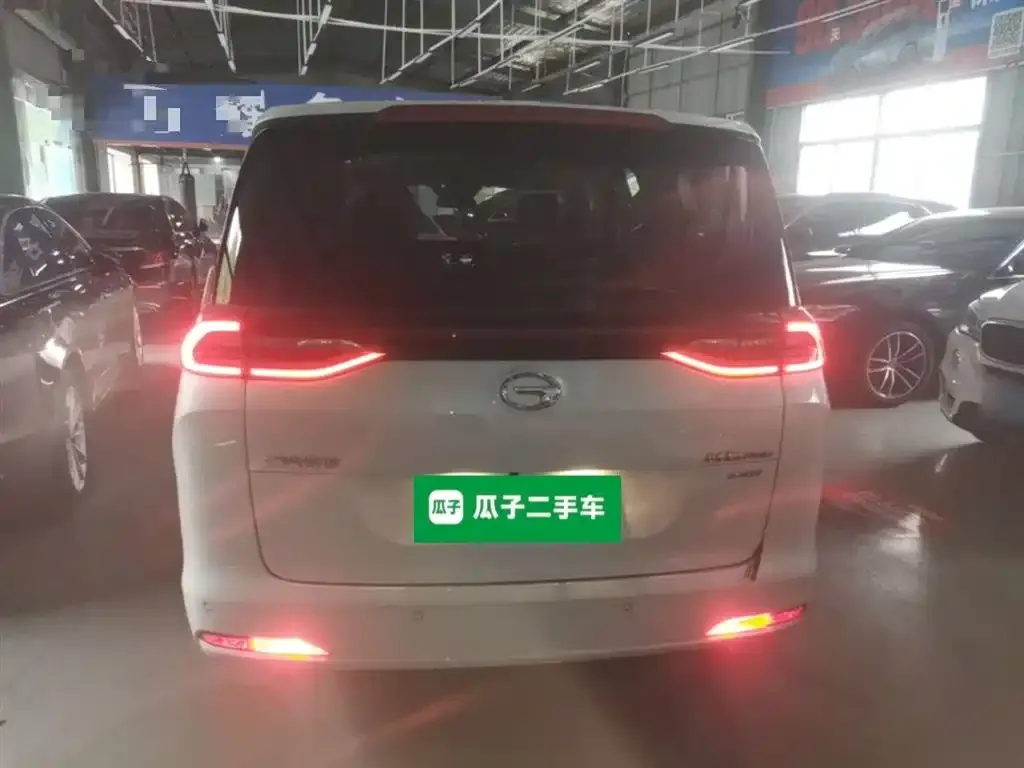 GAC Motor Trumpchi M6 — фото 10