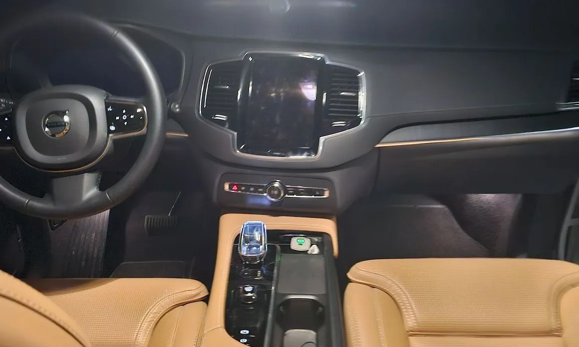 Volvo XC90 2024 из KR, фото 6