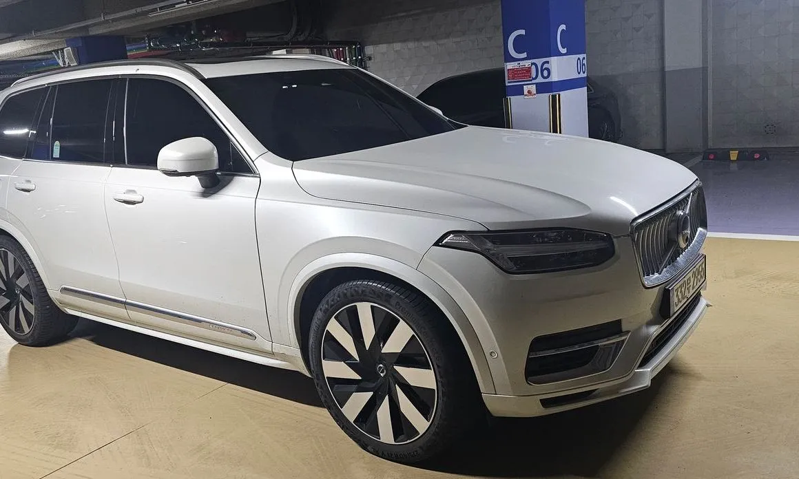 Volvo XC90 2024 из KR, фото 9