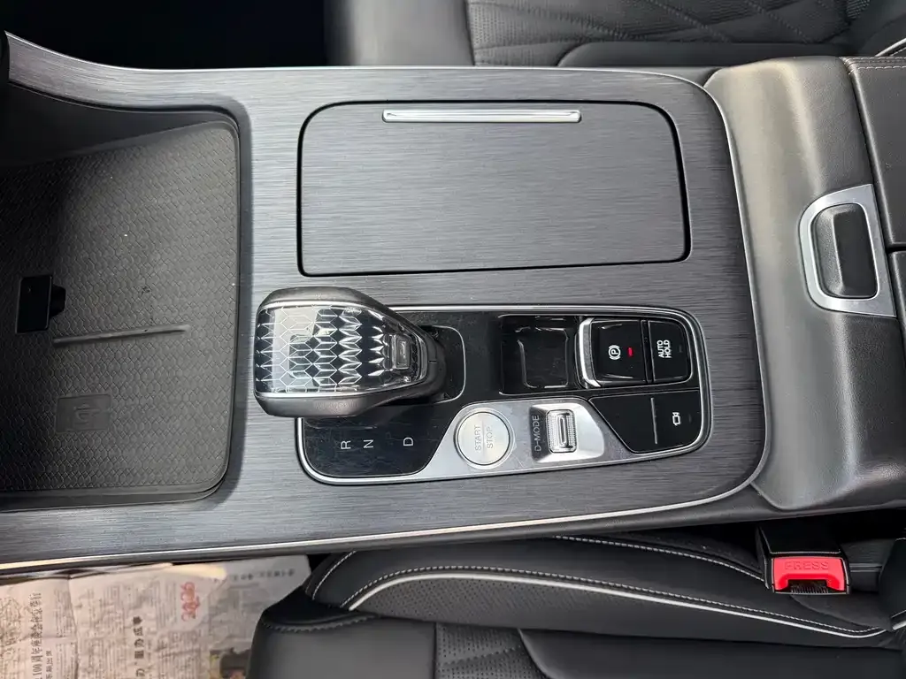 GAC Motor Trumpchi GS8 — фото 2