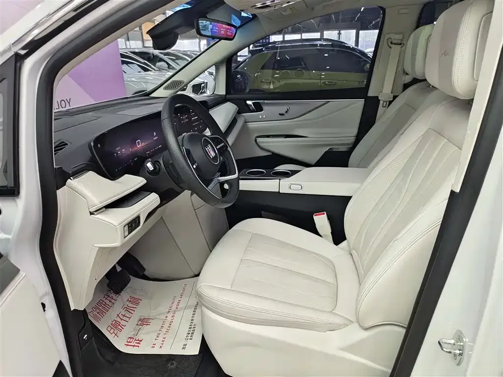 Buick GL8 Hybrid 2024 из CN, фото 4