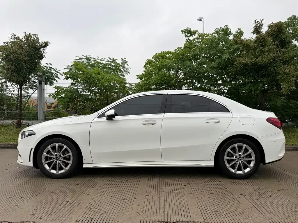 Mercedes-Benz A-Class 2022 из CN, фото 10