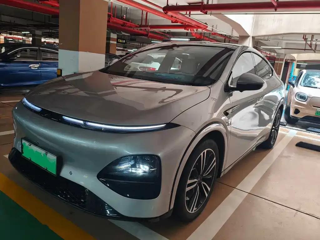 XPeng G6