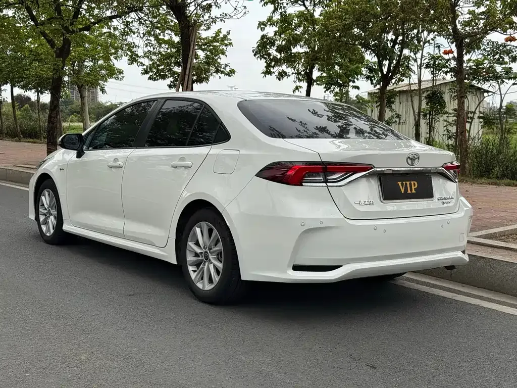 Toyota Corolla 2025 из CN, фото 2