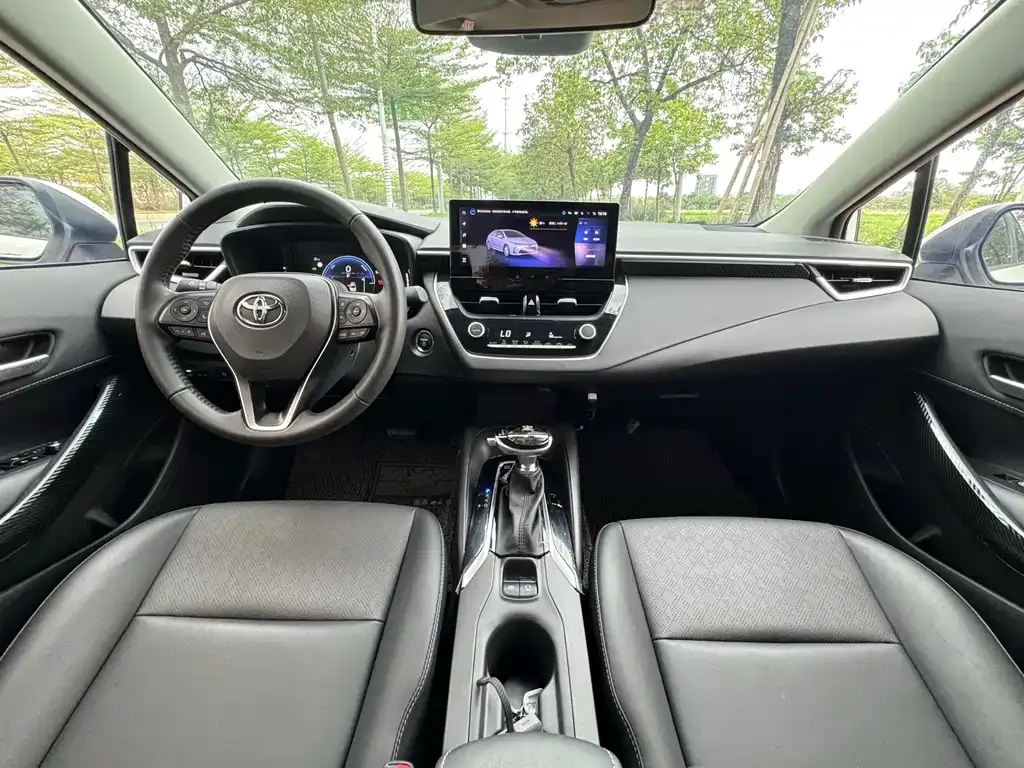 Toyota Corolla 2025 из CN, фото 6
