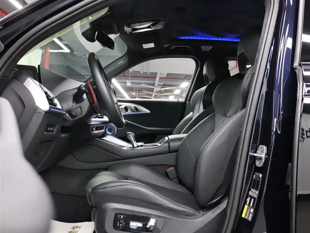 BMW XM 2024 из CN, фото 6