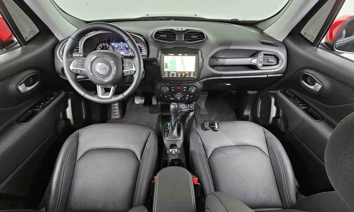 Jeep Renegade 2023 из KR, фото 10