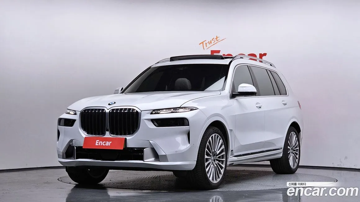 BMW X7 — фото 1