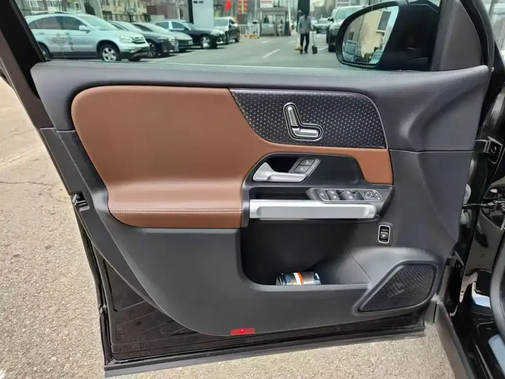 Mercedes-Benz GLB 2025 из CN, фото 6