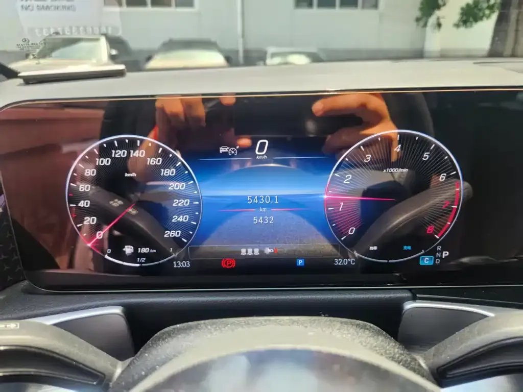 Mercedes-Benz GLB 2025 из CN, фото 3
