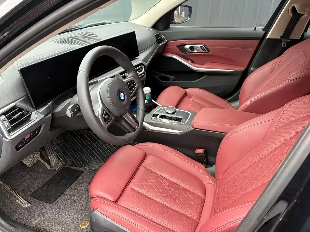 BMW 3 Series 2024 из CN, фото 9